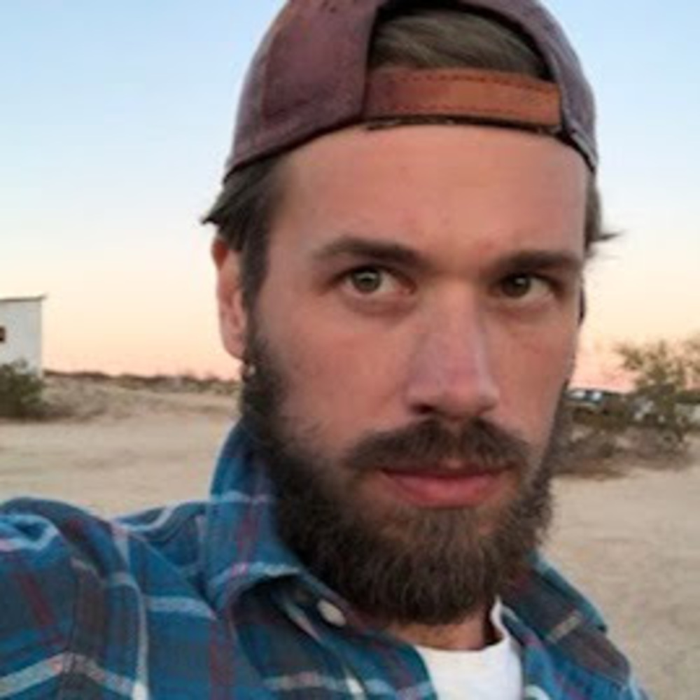 Meet your Posher, Travis